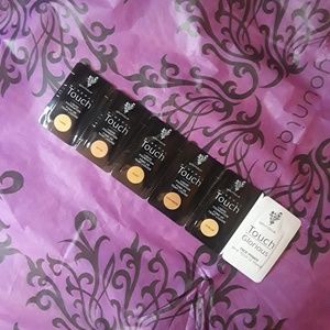 Younique liquid foundation samples-medium